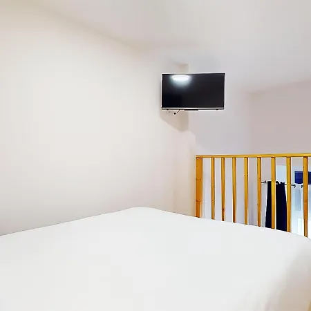 Hotell De Menilmontant Paris