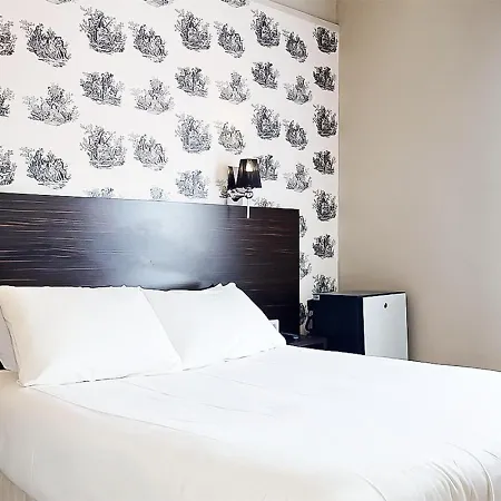 Hotell De Menilmontant 3*