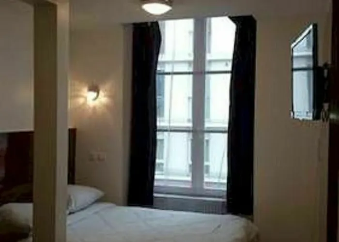 De Menilmontant מלון פריז