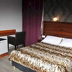 Hotel De Menilmontant Paříž