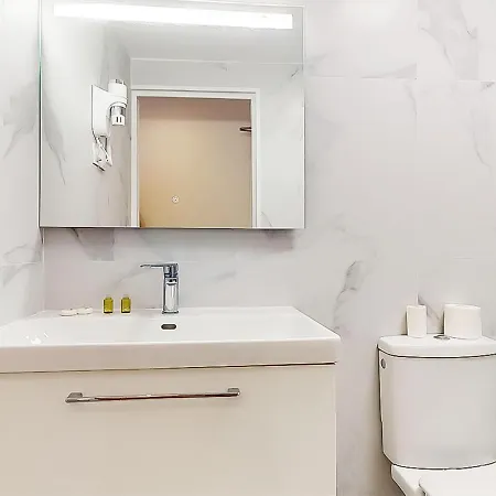 Szálloda De Menilmontant