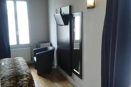 De Menilmontant Szálloda 3*