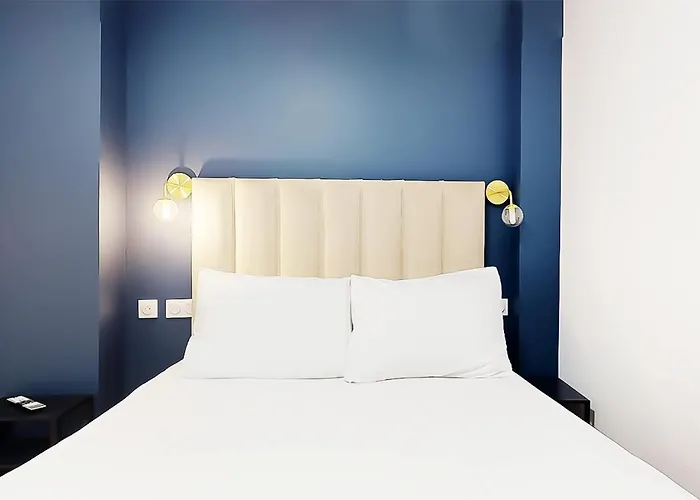 De Ménilmontant Hotel