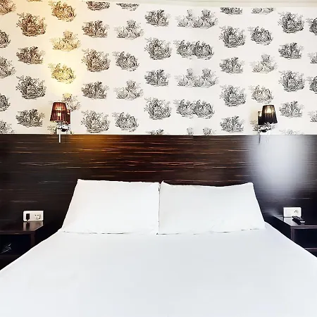 De Menilmontant Hotell Paris